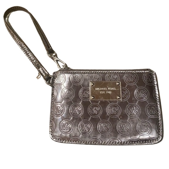 MICHAEL KORS Silver Metallic Wristlet, EUC, NWOT - Picture 1 of 10